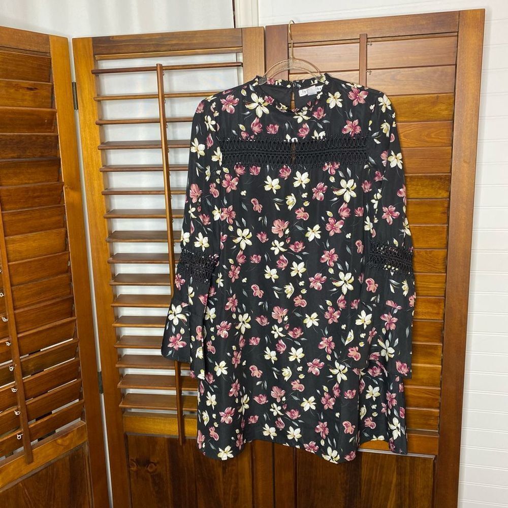 Floral Flare Sleeve Dress